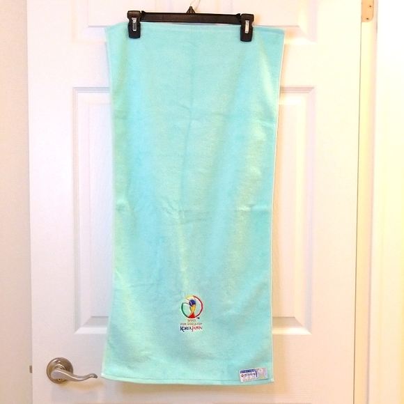 Auth 2002 FIFA Korea Japan towel - NWOT - Picture 1 of 6